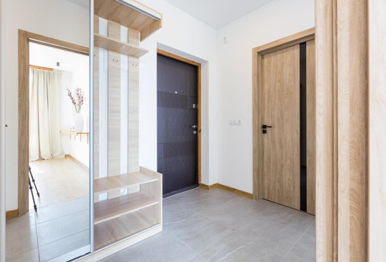 Nyvky Like Home - Nyvky Park - Apt 45 Kiew Exterior foto